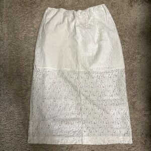 Old Navy White Lace Pencil Skirt